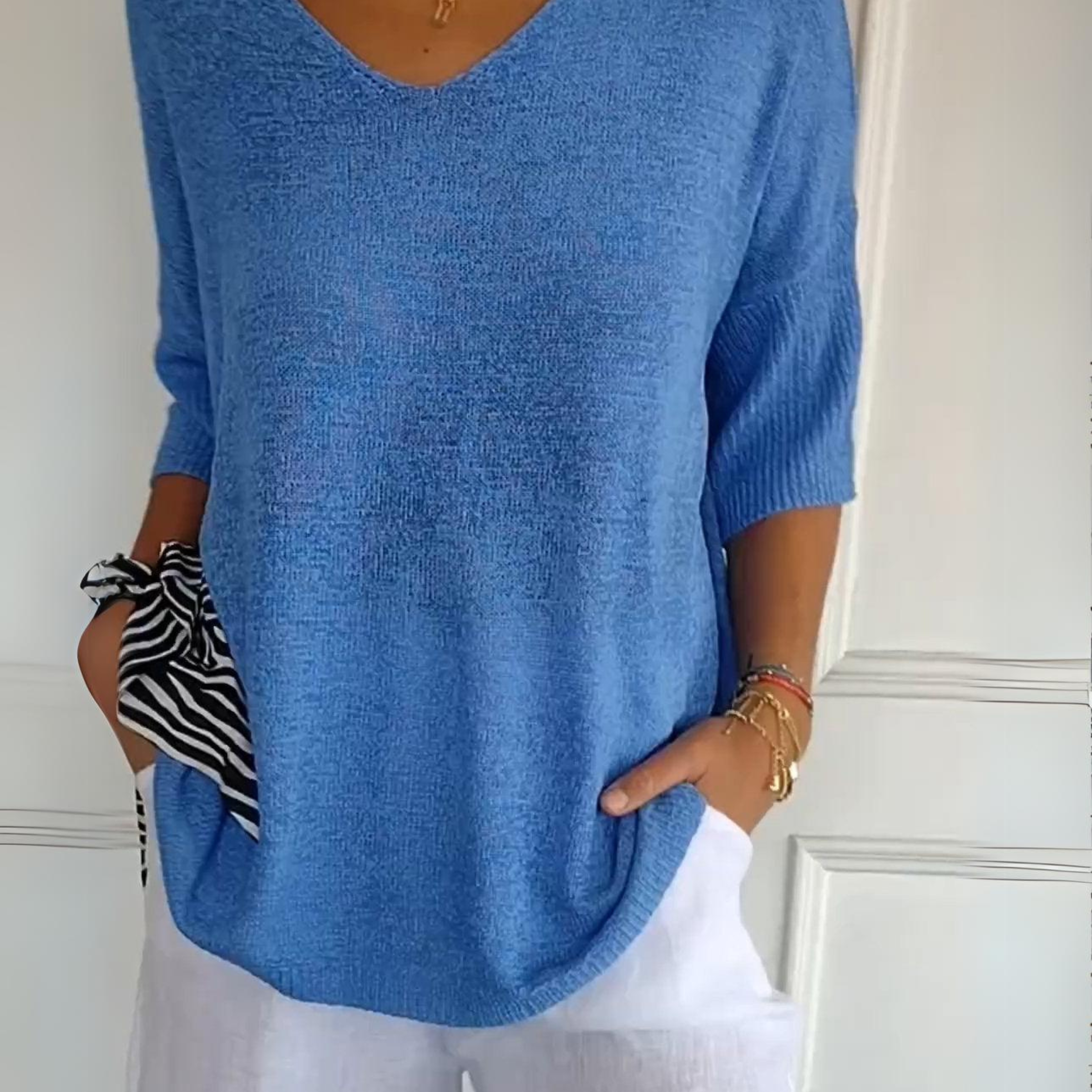 Lichtblauwe Gebreide Trui – Comfort en Stijl in Eén