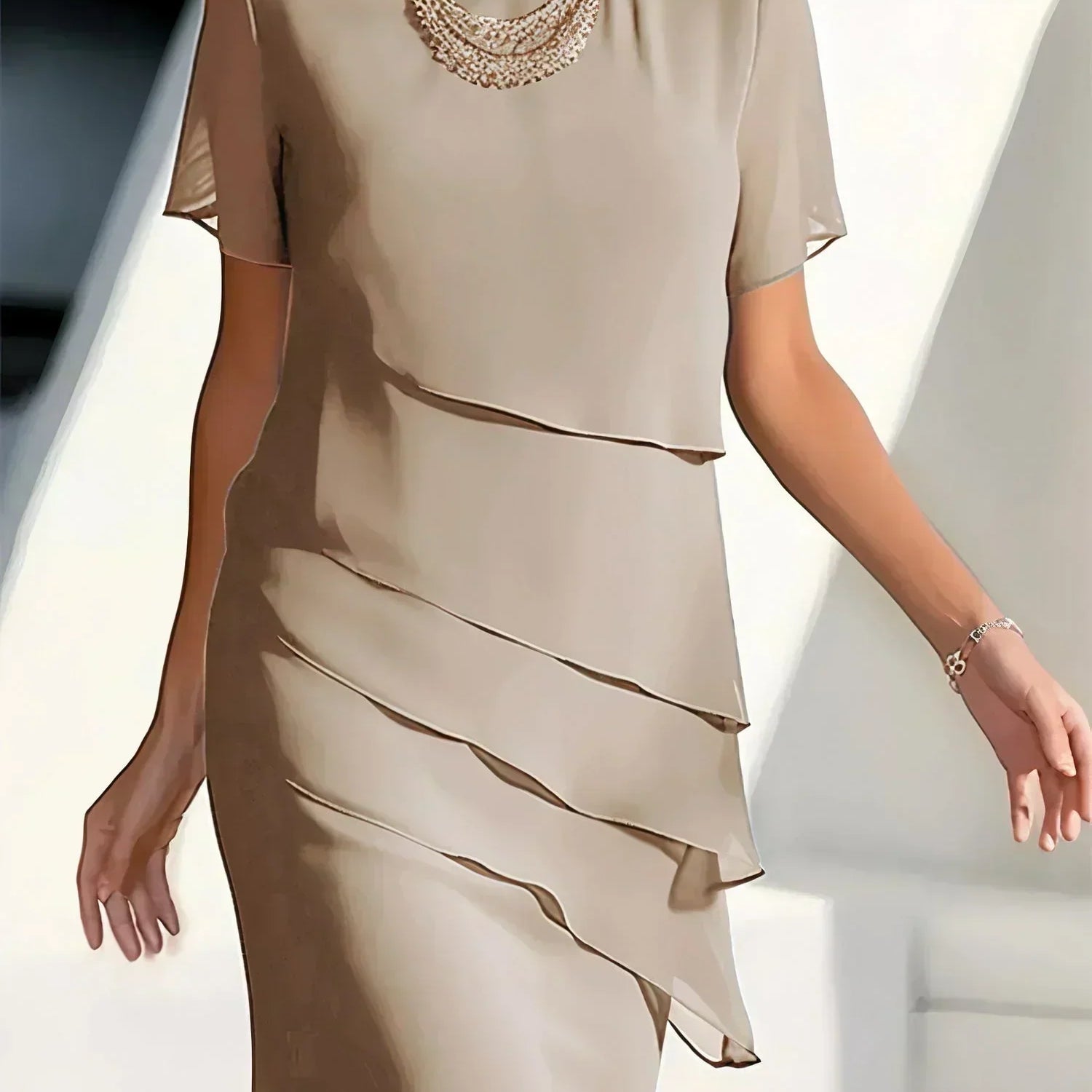 Anastasia | Luxe gelaagde midi-jurk