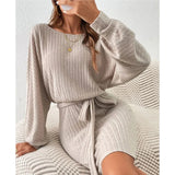 Gebreide Damesjurk met Ceintuur - By NoorderAmsterdam