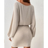 Gebreide Damesjurk met Ceintuur - By NoorderAmsterdam