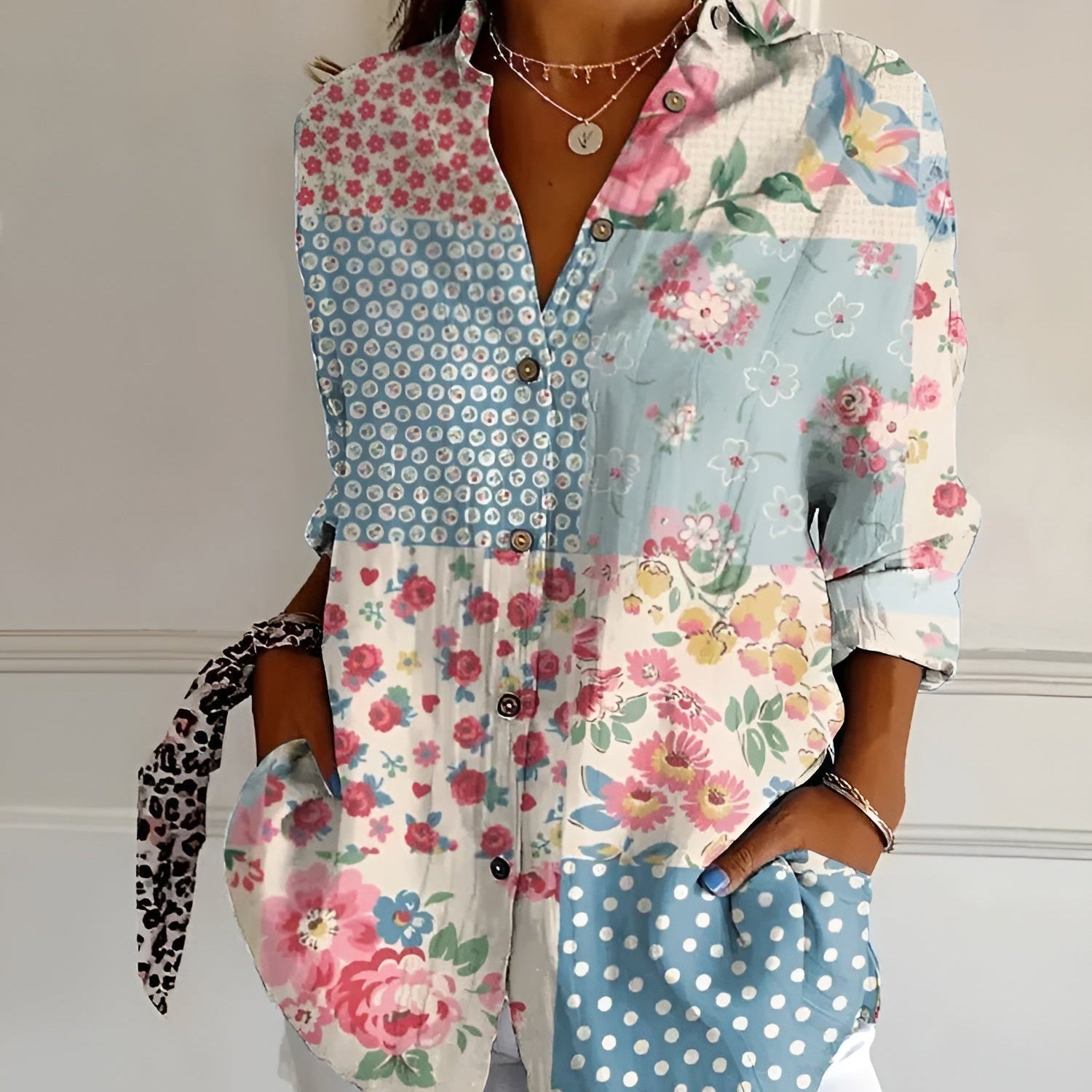 Patchwork Blouse met Bloemenprint – Boho Chic & Vrolijk